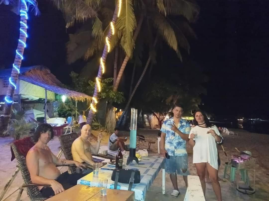 8 Star Paradise Locaroc Zewnętrze zdjęcie